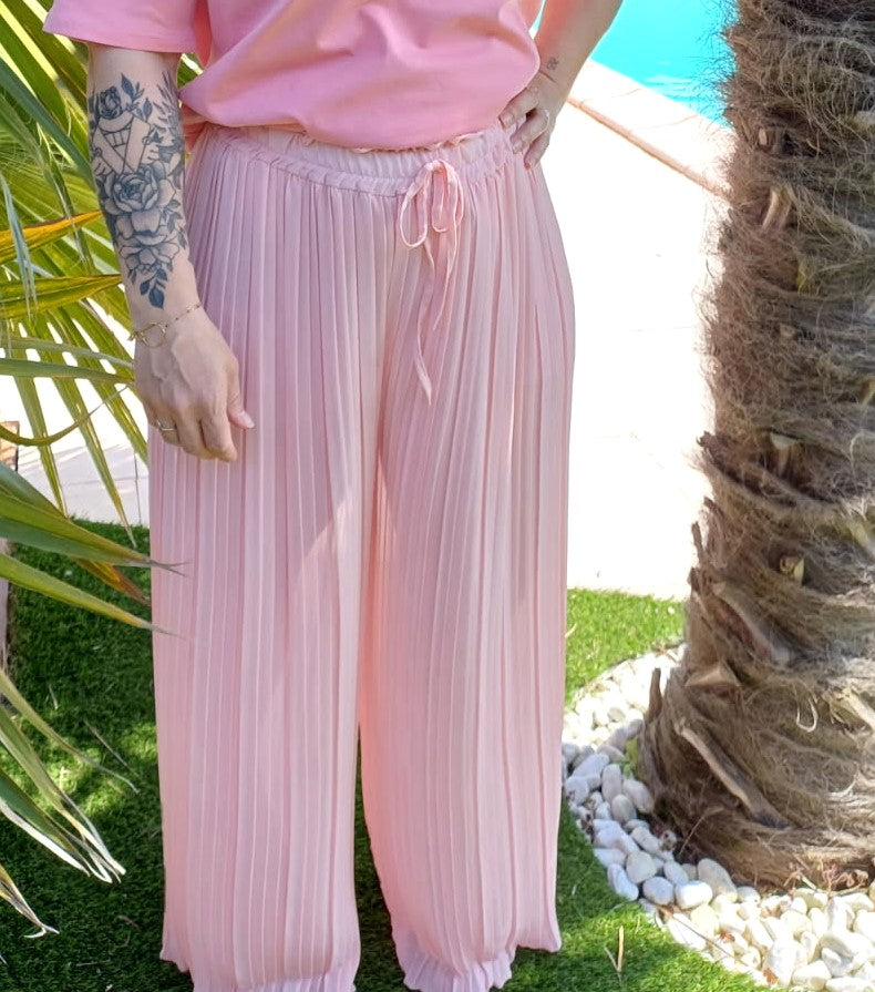 
                      
                        Pantalon fluide rose poudré
                      
                    