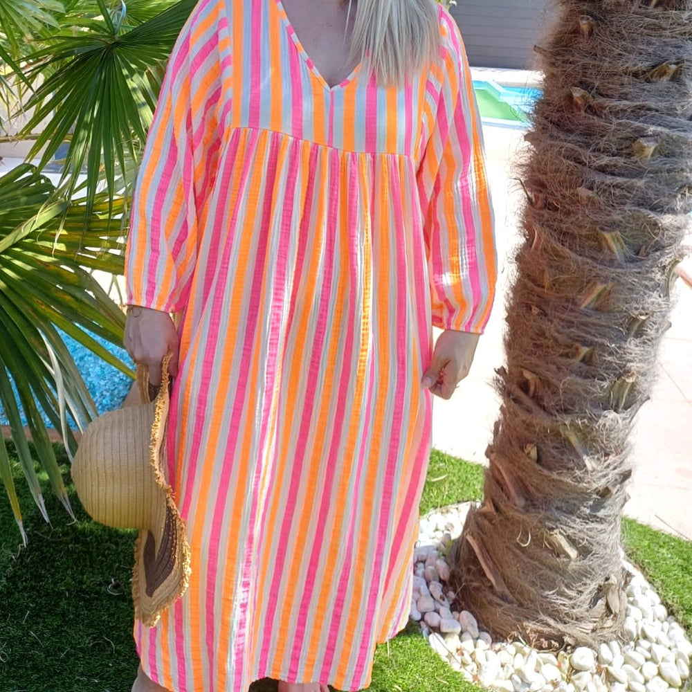 
                      
                        Robe longue fluo
                      
                    