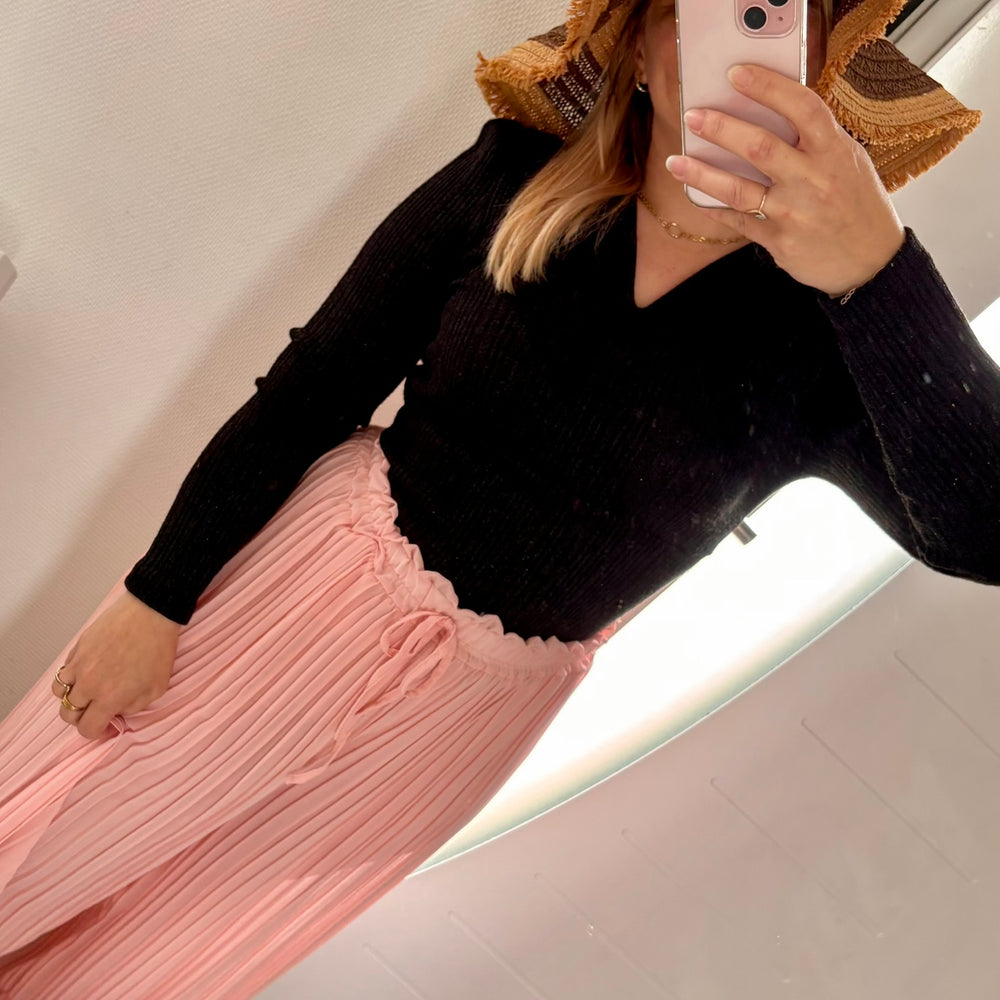 
                      
                        Pantalon fluide rose poudré
                      
                    